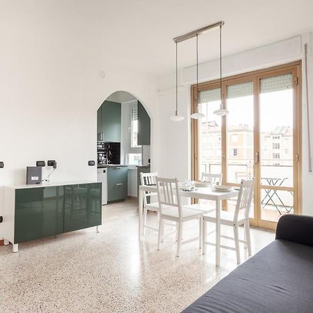 Spazioso Appartamento - City Life - Fiera Milano - Alcuino 5 Εξωτερικό φωτογραφία